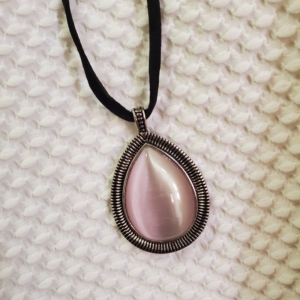 Cord necklace